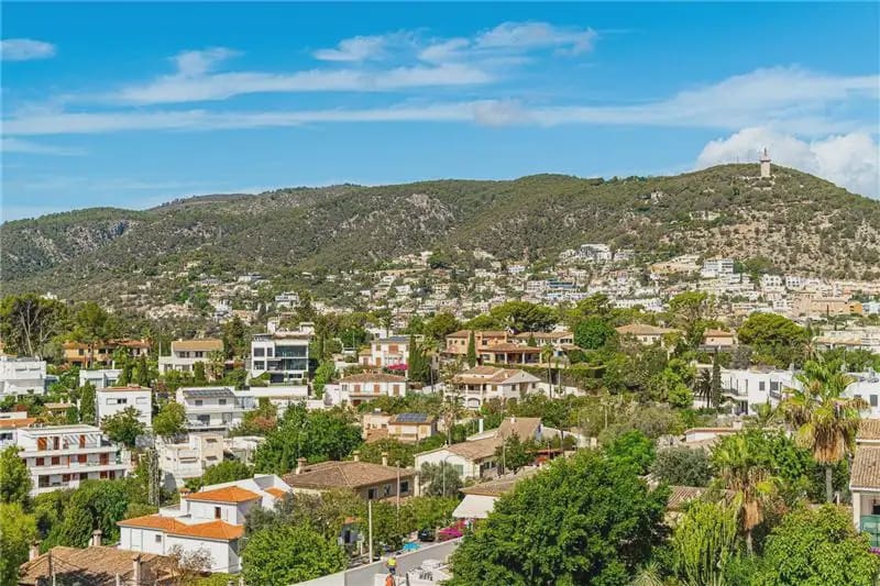 2 Zimmer Penthouse zu verkaufen in Palma de Mallorca mit Garage - 829.000 € (Ref: 9893464)