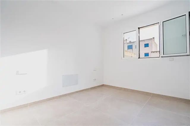 2 quarto Apartamento para venda em Arxiduc, Palma de Mallorca - 450 000 € (Ref: 9893470)