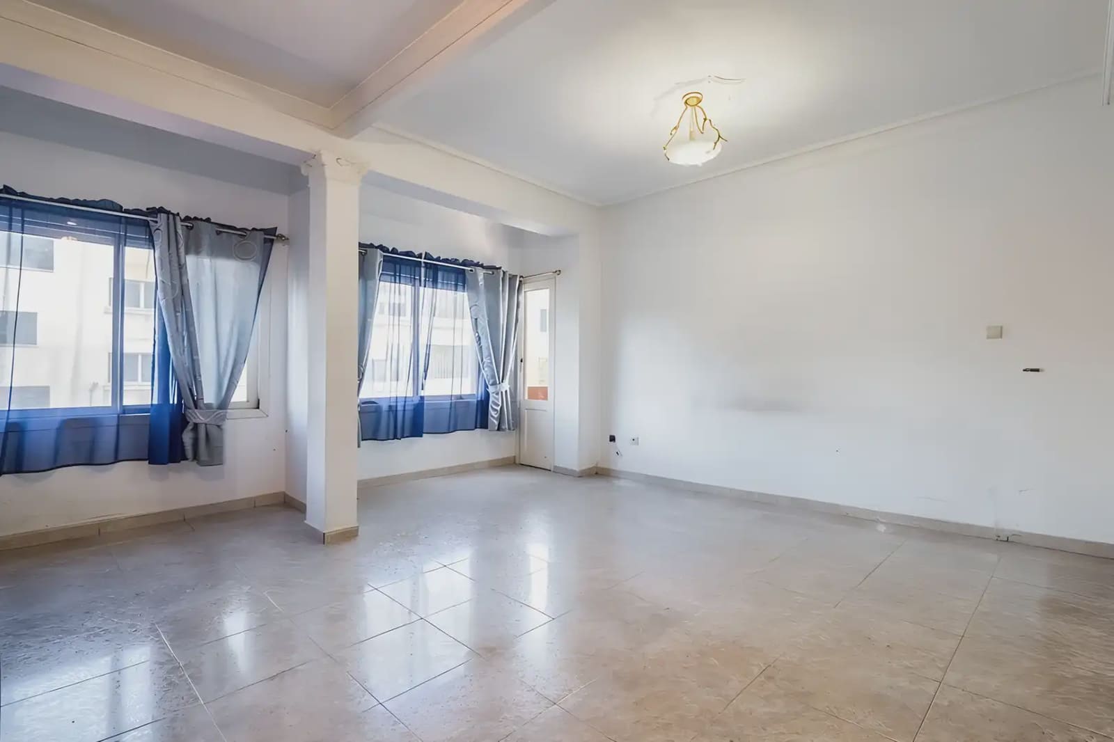 3 Zimmer Wohnung zu verkaufen in Palma de Mallorca - 350.000 € (Ref: 9893471)