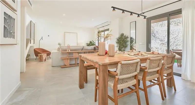 Adosado de 3 habitaciones en Esporles en venta con piscina garaje - 865.000 € (Ref: 9893473)