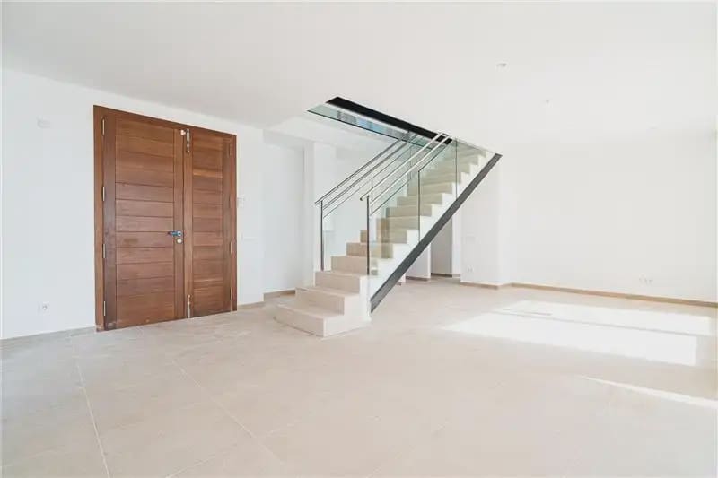 5 quarto Moradia para arrendar em Llucmajor com piscina garagem - 6 000 € (Ref: 9893475)