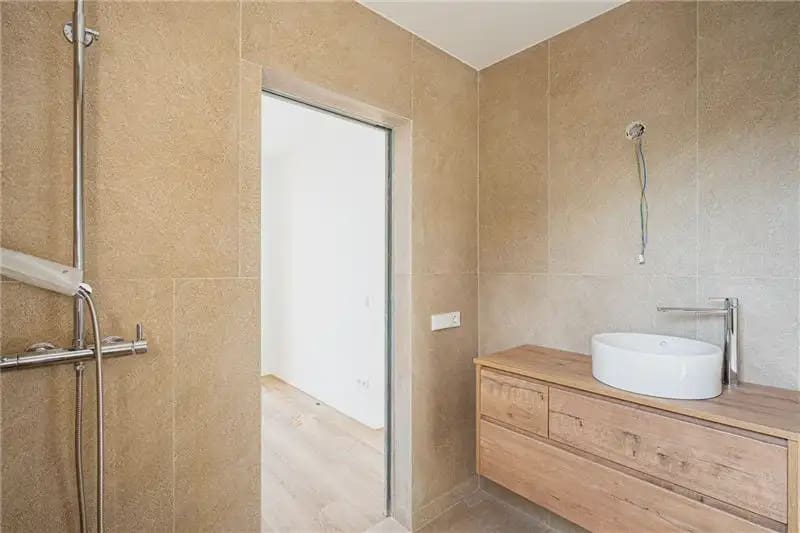 5 quarto Moradia para arrendar em Llucmajor com piscina garagem - 6 000 € (Ref: 9893475)