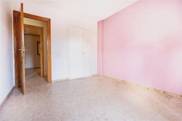 3 makuuhuone Asunto myytävänä paikassa Nou Llevant, Palma de Mallorca - 357 000 € (Ref: 9893477)