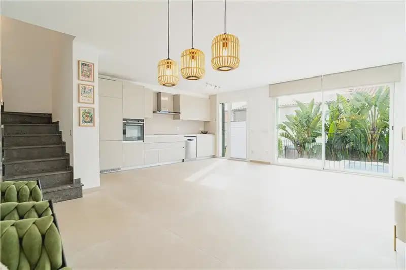 4 sypialnia Dom blizniak na sprzedaż w Marratxi z basenem garażem - 849 000 € (Ref: 9893489)
