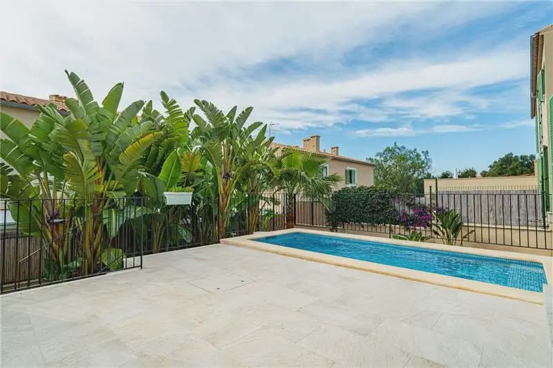 4 sypialnia Dom blizniak na sprzedaż w Marratxi z basenem garażem - 849 000 € (Ref: 9893489)