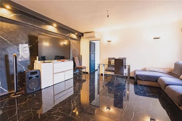 Ático de 3 habitaciones en Son Roca, Palma de Mallorca en venta - 357.000 € (Ref: 9893495)