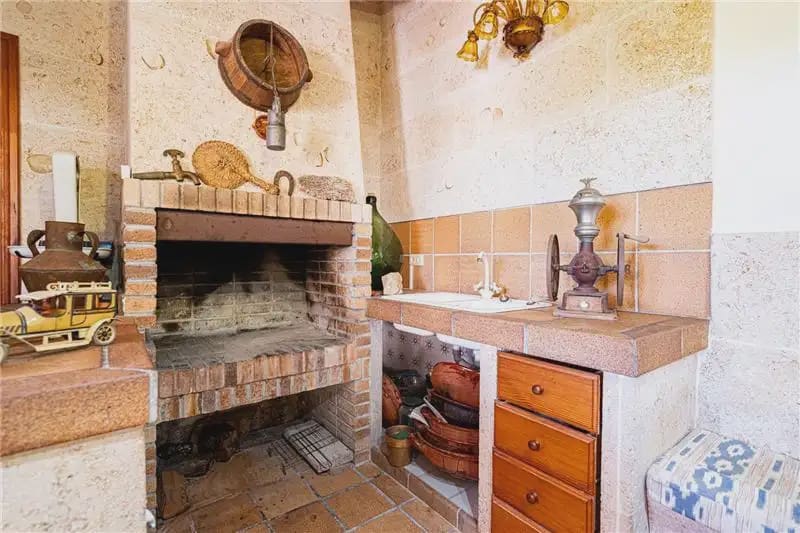 6 camera da letto Villa in vendita in Santa Maria del Cami con piscina garage - 980.000 € (Rif: 9893496)