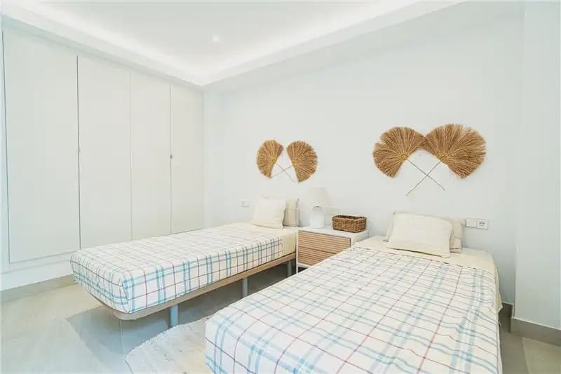 2 soverom Strandleiligheter til salgs i Calvia - € 1 250 000 (Ref: 9893500)