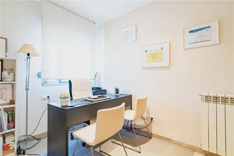 4 bedroom Flat for sale in Palma de Mallorca with pool garage - € 798,000 (Ref: 9893505)