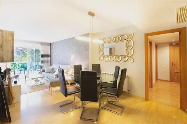 Apartamento de 2 habitaciones en La Bonanova, Palma de Mallorca en venta con piscina garaje - 660.000 € (Ref: 9893506)