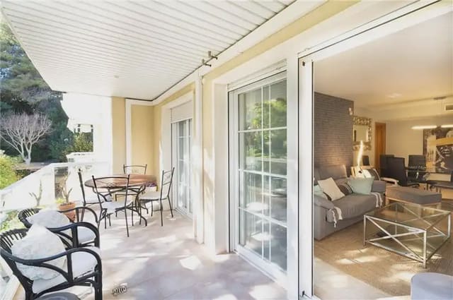 Apartamento de 2 habitaciones en La Bonanova, Palma de Mallorca en venta con piscina garaje - 660.000 € (Ref: 9893506)