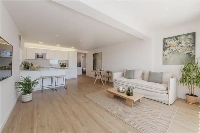 3 slaapkamer Penthouse te koop in Santa Catalina, Palma de Mallorca - € 740.000 (Ref: 9893508)