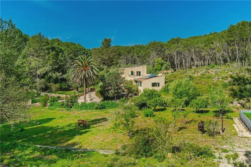 5 sovrum Finca/Hus på landet till salu i Llucmajor - 1 800 000 € (Ref: 9893509)