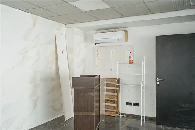 Local Comercial en Son Sardina, Palma de Mallorca en alquiler - 1.250 € (Ref: 9893510)