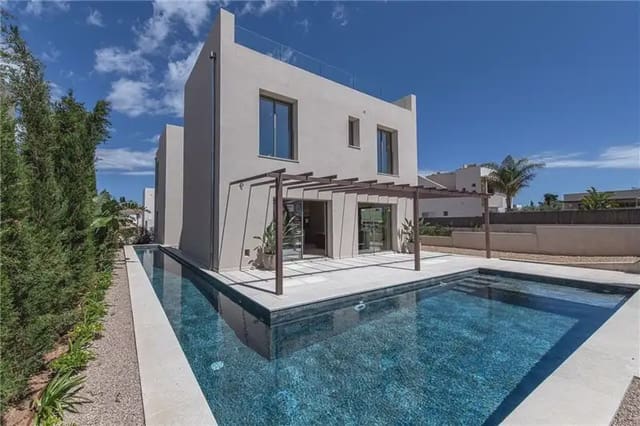 4 bedroom Villa for sale in Artà with garage - € 2,300,000 (Ref: 9893516)