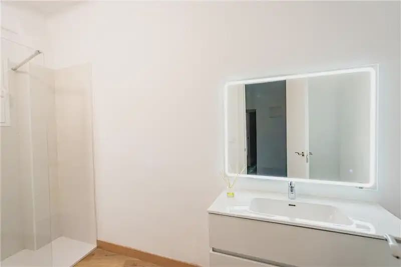 Oficina en Palma de Mallorca en alquiler con garaje - 1.000 € (Ref: 9893517)