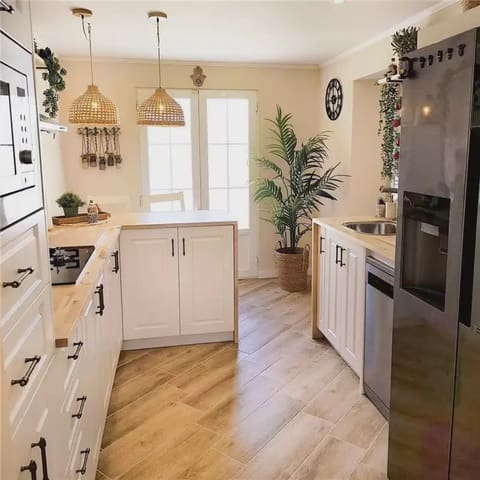 2 soverom Villa til salgs i Badia Gran, Llucmajor med svømmebasseng garasje - € 725 000 (Ref: 9893519)