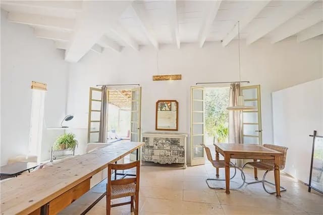 2 quarto Quinta/Casa Rural para arrendar em Selva com garagem - 2 200 € (Ref: 9893520)
