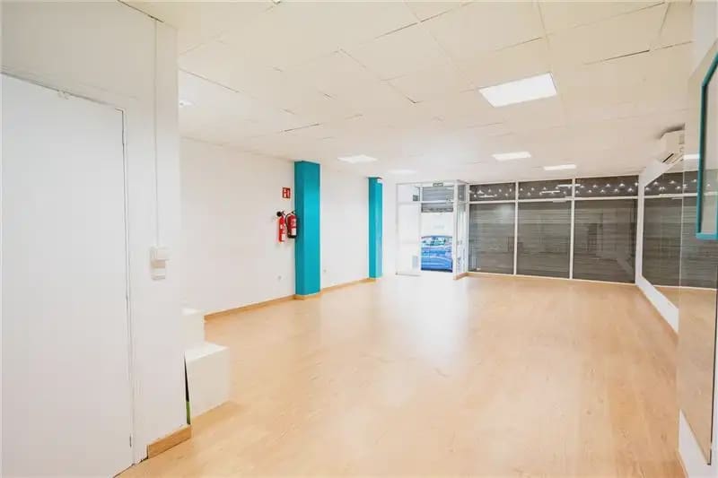 Kommersiell til leie i Palma de Mallorca - € 1 210 (Ref: 9893521)