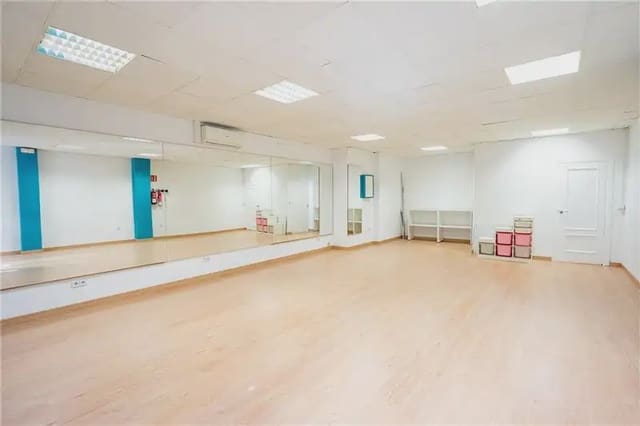Kommersiell til leie i Bons Aires, Palma de Mallorca - € 1 210 (Ref: 9893521)