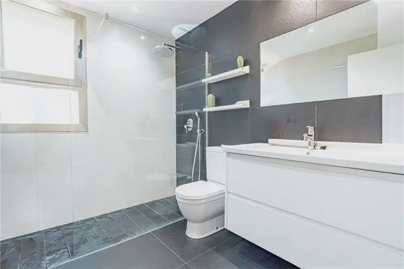 Apartamento de 4 habitaciones en Palma de Mallorca en venta con piscina garaje - 1.197.000 € (Ref: 9893525)
