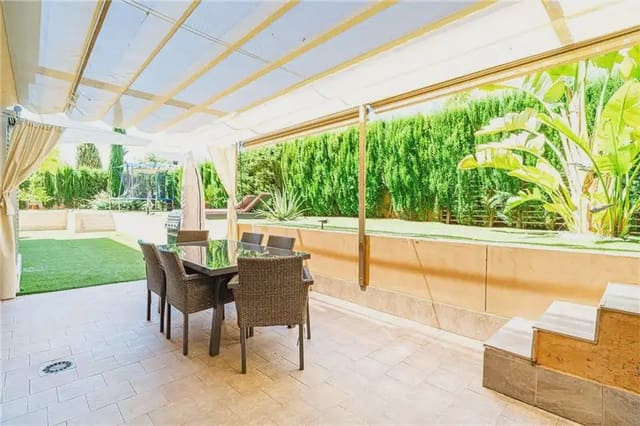 Apartamento de 4 habitaciones en Son Roca, Palma de Mallorca en venta con piscina garaje - 1.197.000 € (Ref: 9893525)