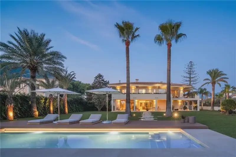 5 chambre Villa/Maison à vendre à Bunyola avec piscine garage - 4 750 000 € (Ref: 9893529)