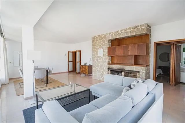 4 soverom Leilighet til leie i El Terreno, Palma de Mallorca - € 1 900 (Ref: 9894900)