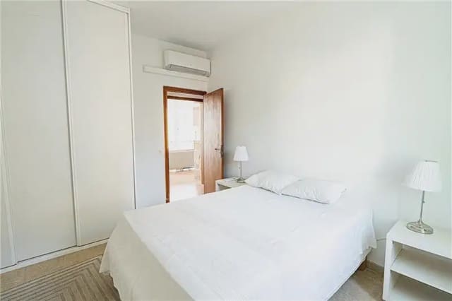 4 soverom Leilighet til leie i El Terreno, Palma de Mallorca - € 1 900 (Ref: 9894900)
