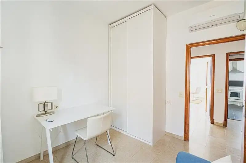 4 soverom Leilighet til leie i Palma de Mallorca - € 1 900 (Ref: 9894900)