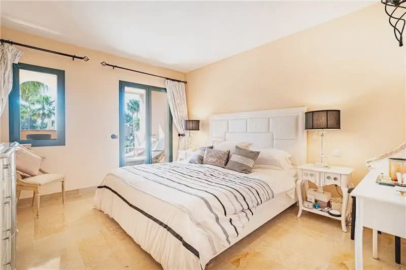 3 quarto Apartamento para venda em Calvia com piscina garagem - 979 000 € (Ref: 9895437)