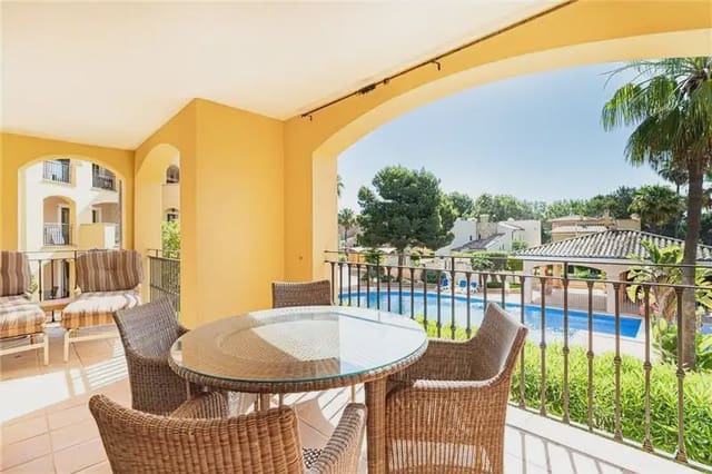 3 quarto Apartamento para venda em Costa de la Calma, Calvià com piscina garagem - 979 000 € (Ref: 9895437)