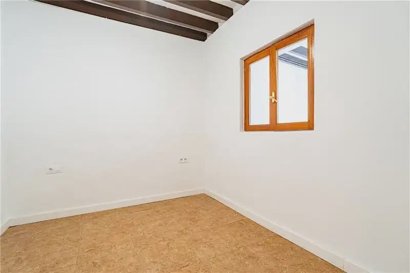 2 bedroom Apartment for sale in Palma de Mallorca - € 449,000 (Ref: 9895438)