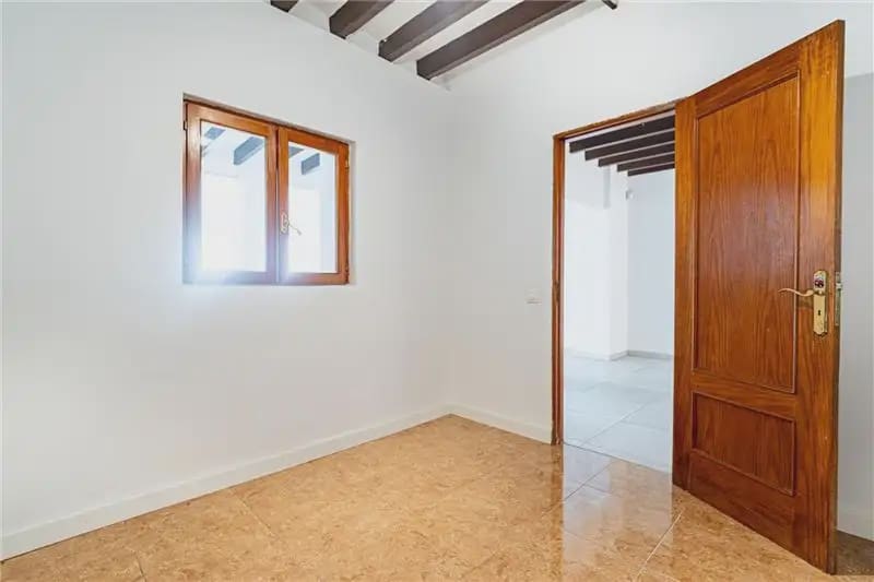 2 bedroom Apartment for sale in Palma de Mallorca - € 449,000 (Ref: 9895438)