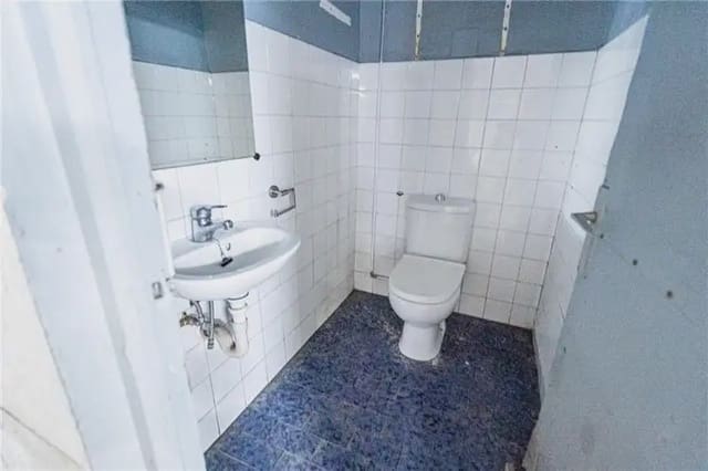 Komercyjne na sprzedaż w L'Arenal, Palma de Mallorca - 395 000 € (Ref: 9902251)