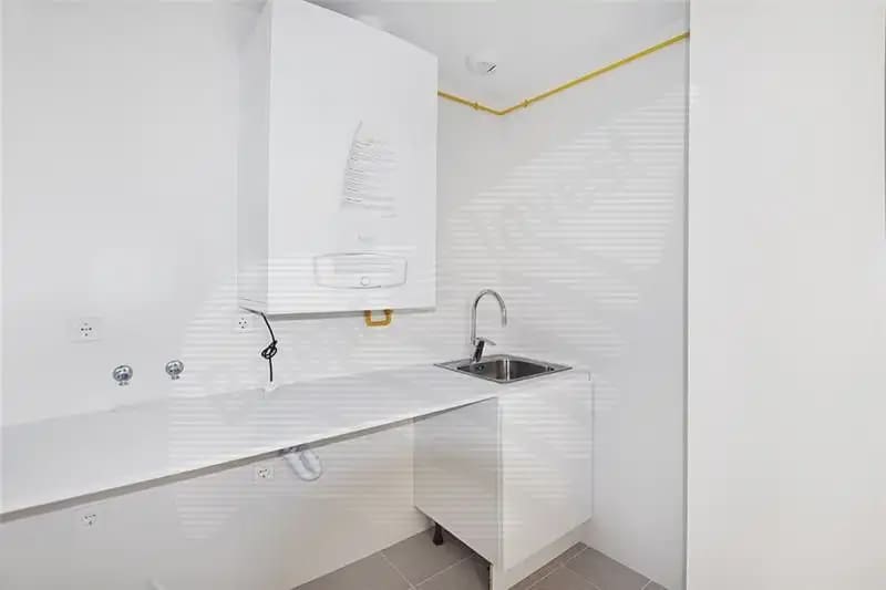 3 sovrum Lägenhet att hyra i Palma de Mallorca med pool garage - 2 300 € (Ref: 9908825)