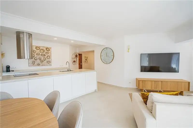 3 sovrum Lägenhet att hyra i Palma de Mallorca - 2 300 € (Ref: 9908961)