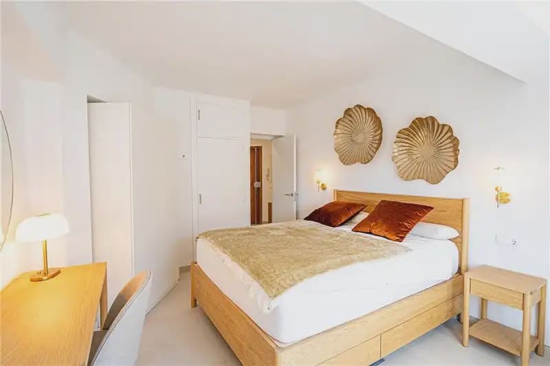 3 sovrum Lägenhet att hyra i Palma de Mallorca - 2 300 € (Ref: 9908961)