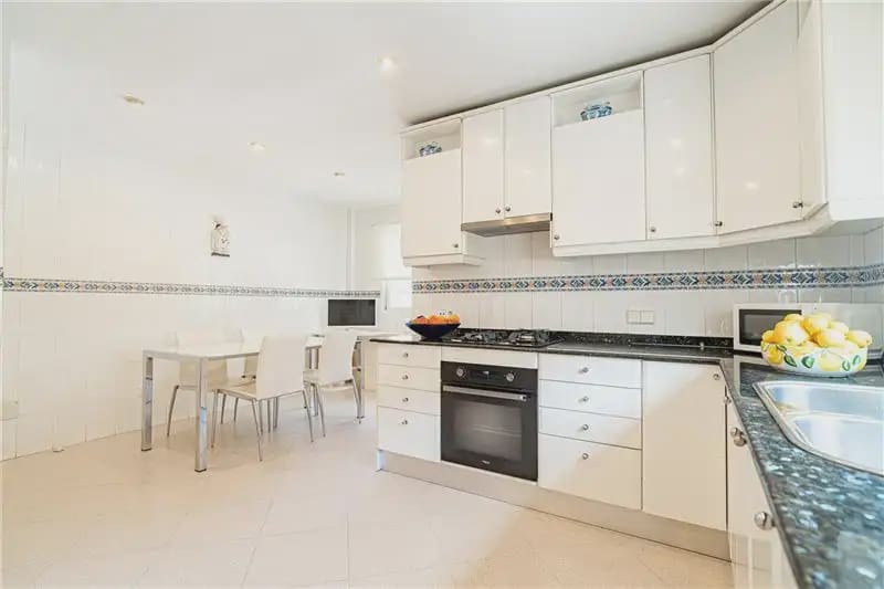 Apartamento de 5 habitaciones en Palma de Mallorca en venta con piscina garaje - 1.900.000 € (Ref: 9908962)