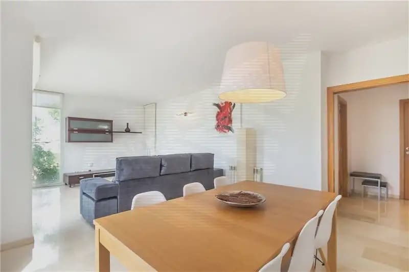 3 sovrum Lägenhet att hyra i Palma de Mallorca med garage - 1 750 € (Ref: 9911545)