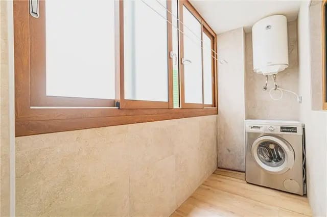 3 quarto Apartamento para venda em Santa Catalina, Palma de Mallorca - 480 000 € (Ref: 9914604)