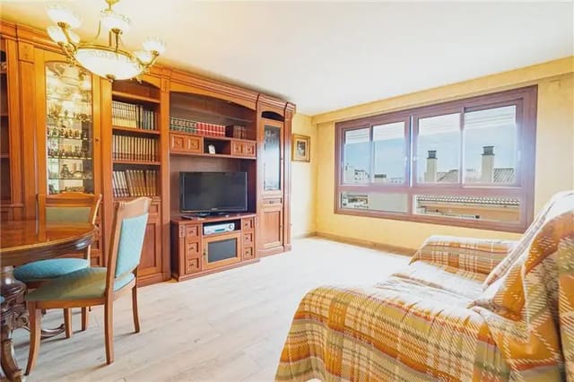 3 quarto Apartamento para venda em Santa Catalina, Palma de Mallorca - 480 000 € (Ref: 9914604)