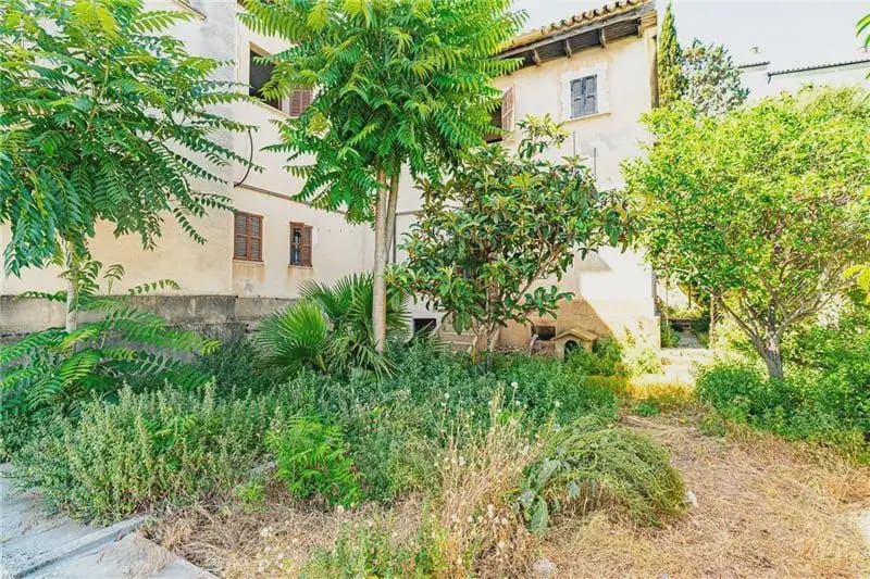 7 bedroom Villa for sale in Palma de Mallorca with pool garage - € 2,100,000 (Ref: 9925256)