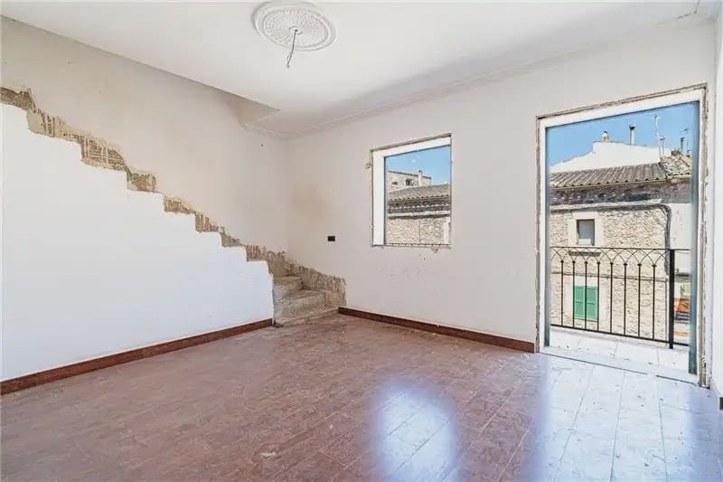 3 bedroom Flat for sale in Consell - € 265,000 (Ref: 9927730)