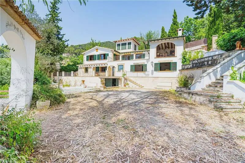 3 bedroom Finca/Country House for sale in Esporles with pool garage - € 1,500,000 (Ref: 9928159)