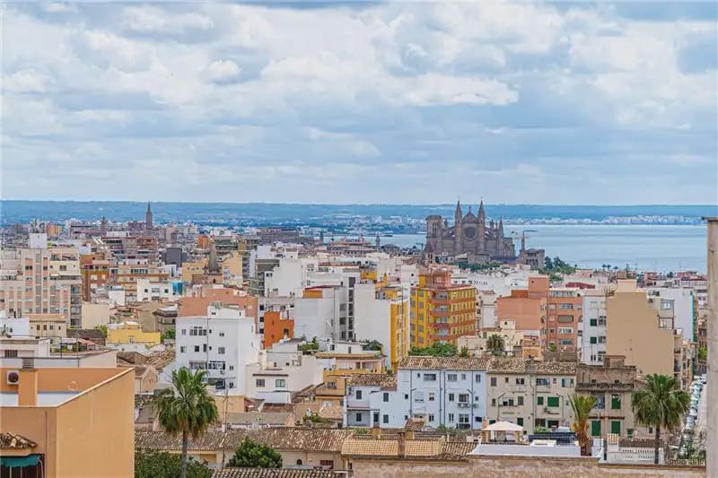 4 bedroom Penthouse for sale in Palma de Mallorca with pool garage - € 1,590,000 (Ref: 9928490)
