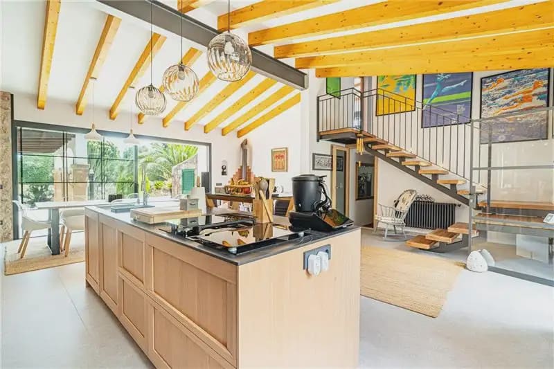 3 bedroom Finca/Country House for sale in Pollensa / Pollenca with pool garage - € 1,700,000 (Ref: 9928558)