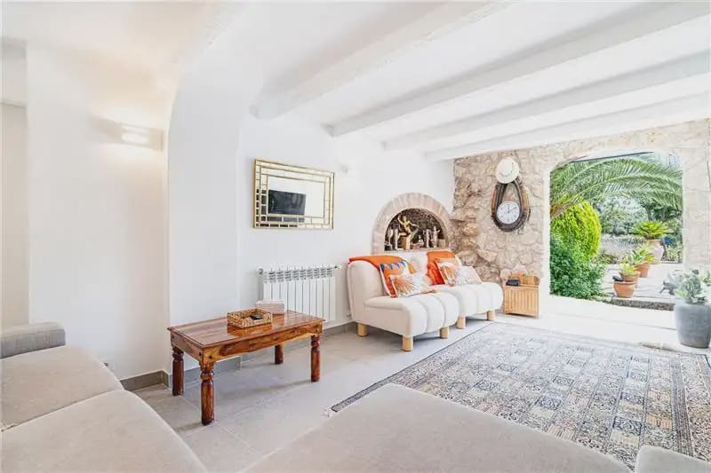 3 bedroom Finca/Country House for sale in Pollensa / Pollenca with pool garage - € 1,700,000 (Ref: 9928558)