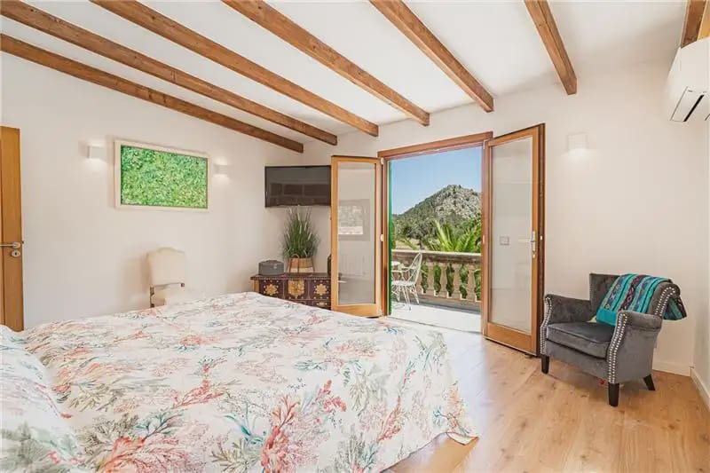 3 bedroom Finca/Country House for sale in Pollensa / Pollenca with pool garage - € 1,700,000 (Ref: 9928558)