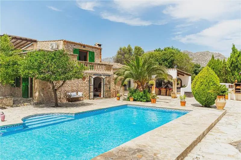 3 bedroom Finca/Country House for sale in Pollensa / Pollenca with pool garage - € 1,700,000 (Ref: 9928558)